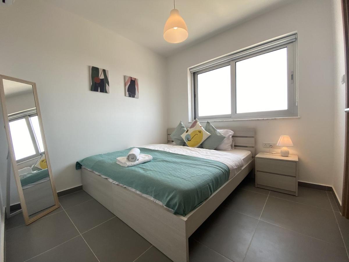 Silver Line 1-Bedroom Apartment In ลาร์นาคา ภายนอก รูปภาพ