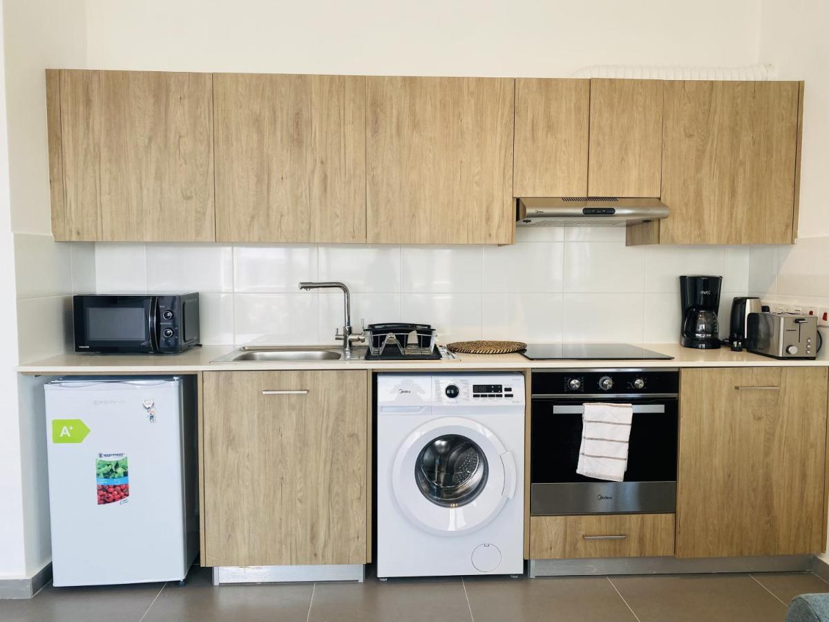 Silver Line 1-Bedroom Apartment In ลาร์นาคา ภายนอก รูปภาพ